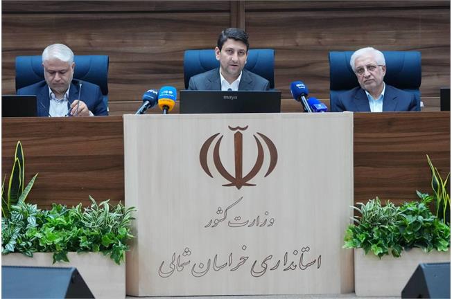 وزیر ارتباطات در نشست با فعالان حوزه فاوا: جوان خراسان شمالی باید از همین استان به بازار جهانی برسد/ از بازار و ظرفیت کشورهای