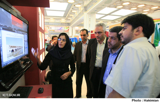 بازدید مهندس تقی پور از سومین نمایشگاه رسانه های دیجیتال