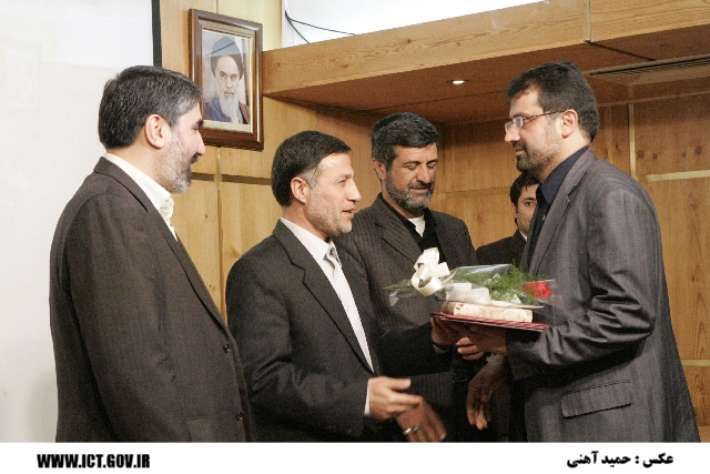 تودیع و معارفه