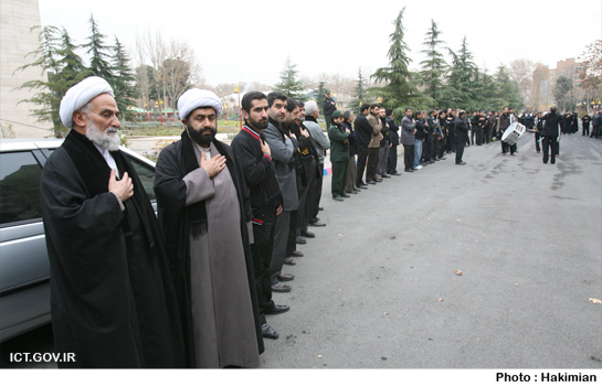 در سوگ امام حسین (ع)