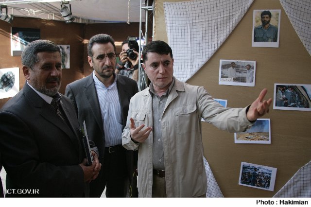 افتتاح نمایشگاه هفته دفاع مقدس