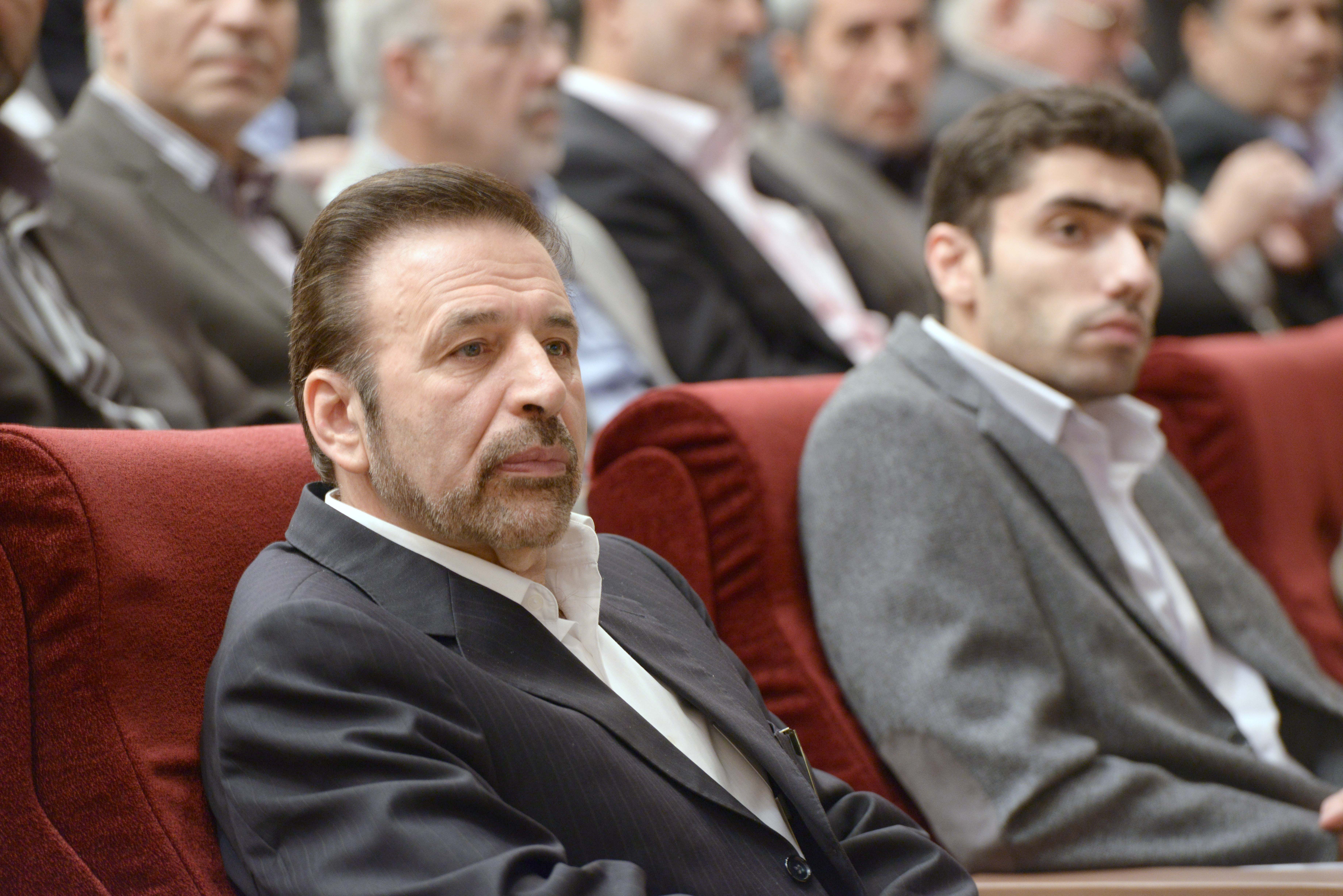 دکتر واعظی