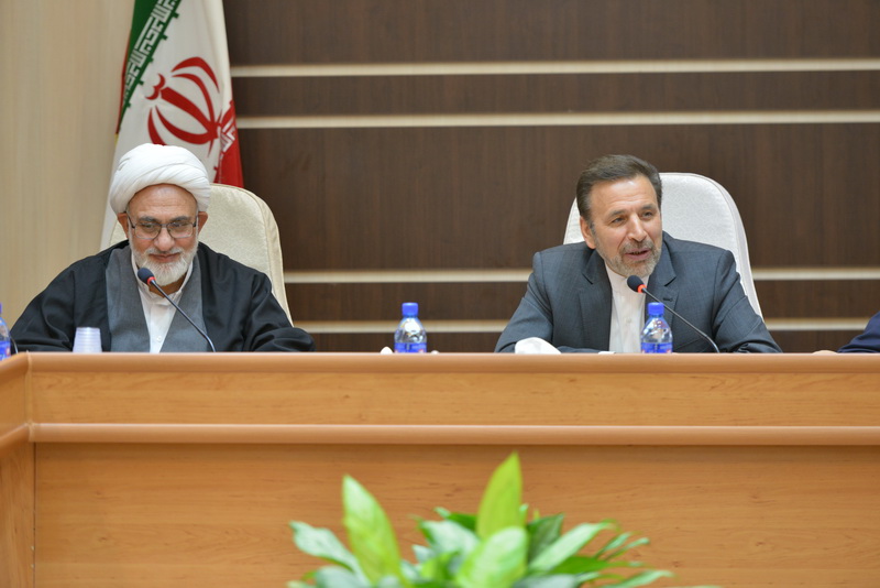 دکتر واعظی