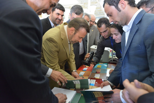 بازدید از نمایشگاه
