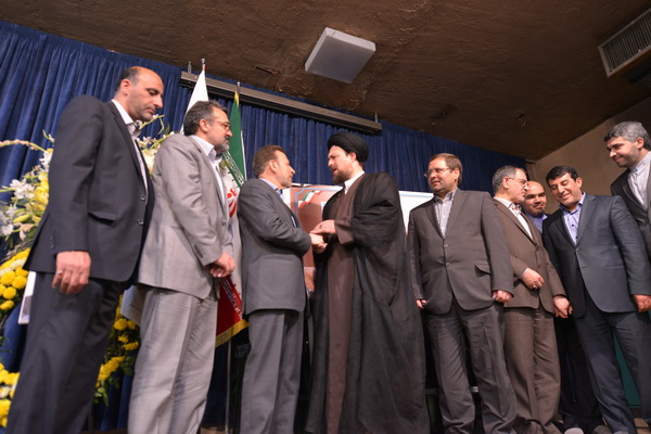 رونمایی از تمبر