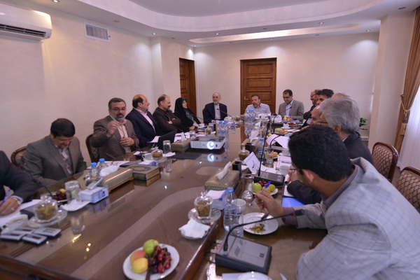 نشست کمیته بررسی تششعات رادیویی93/4/3