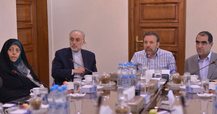 نشست کمیته بررسی تششعات رادیویی93/4/3