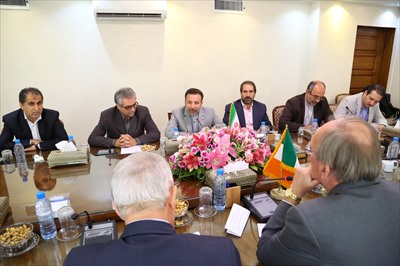 دیدار با ریس مجلس ایرلند