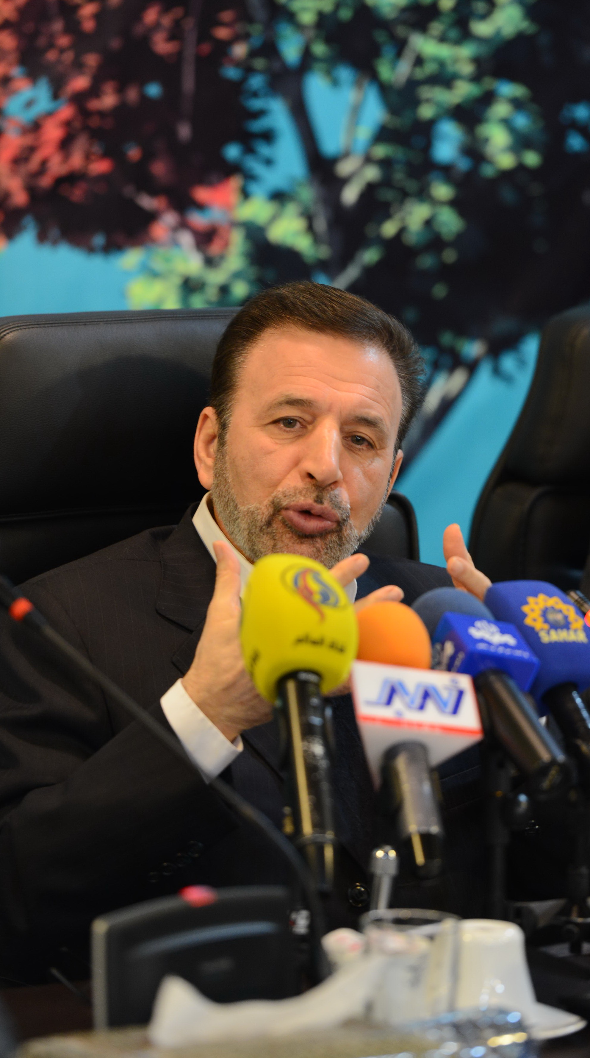 نشست وزیر با خبرنگاران در ارتبااط  با ارتقای سلامت اداری و مبارزه با فساد