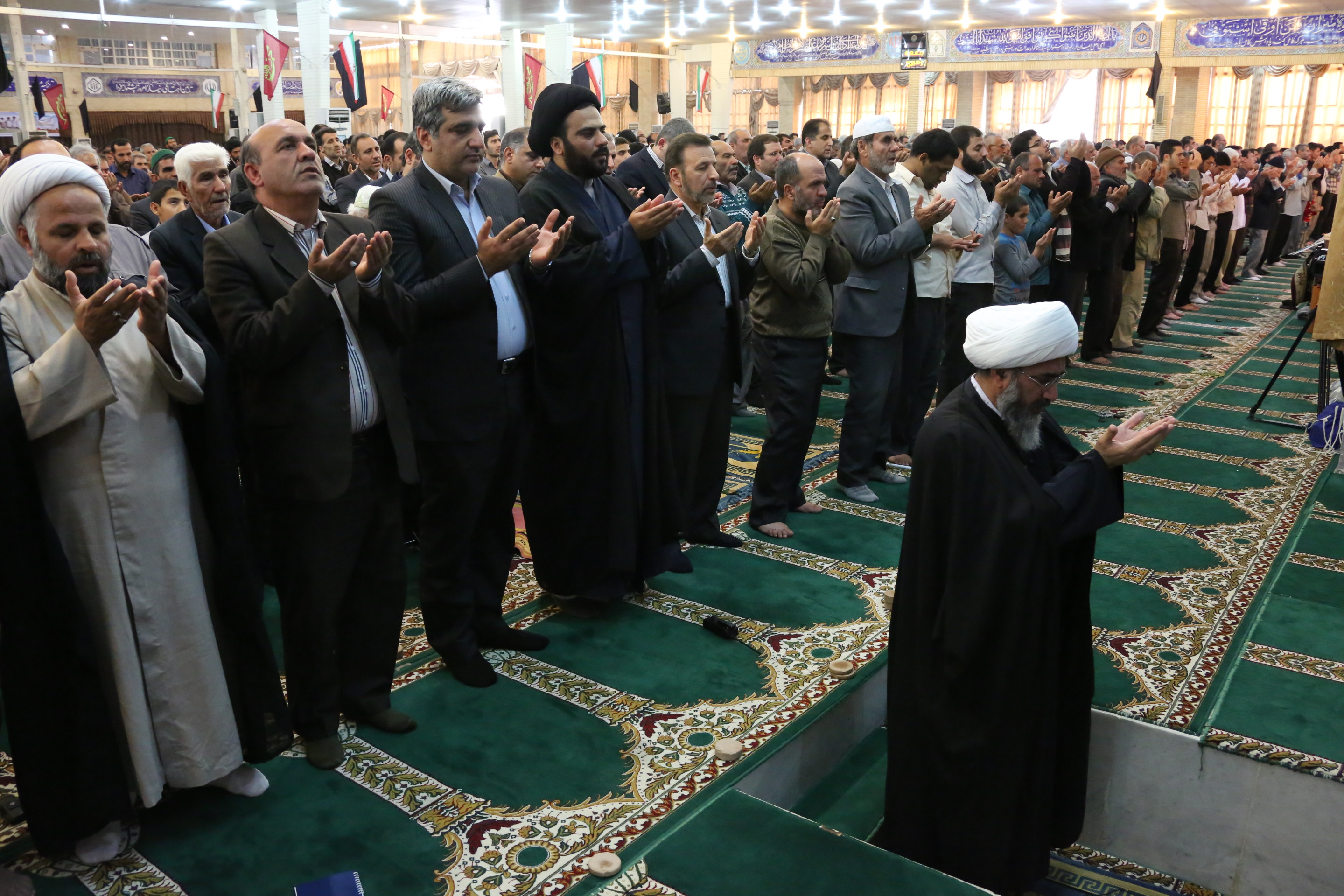 سفر وزیر ارتباطات به استان بوشهر در آستانه دهه مبارک فجر