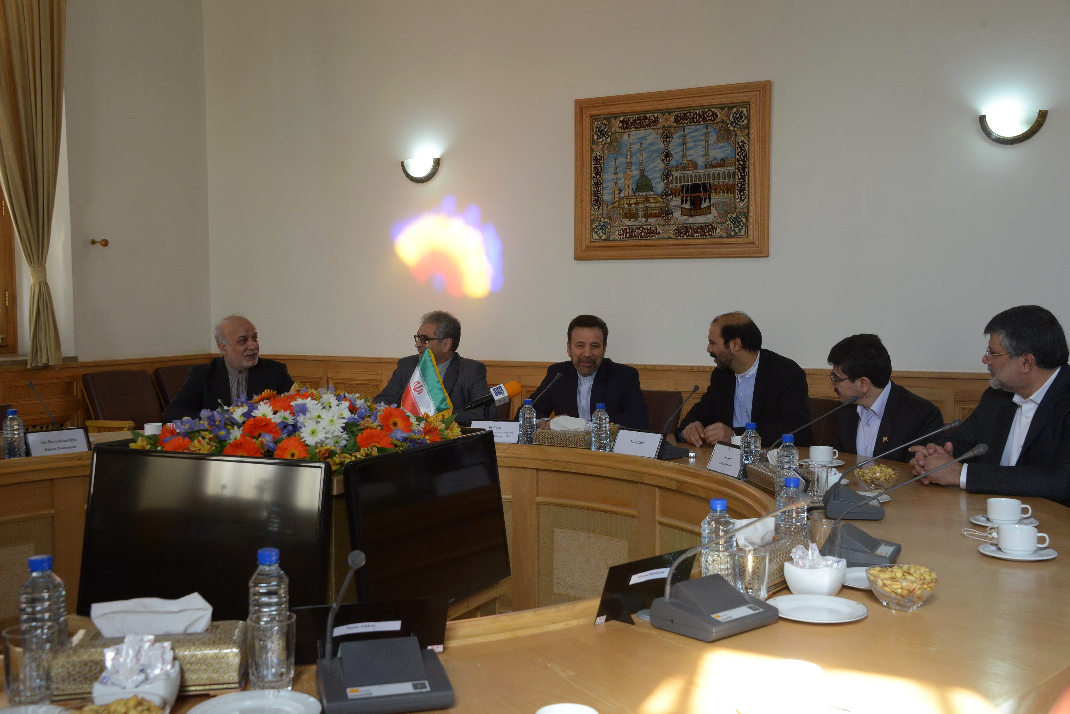 دیدار دکتر واعظی با نورالدین جانیکلی وزیر گمرک و تجارت ترکیه