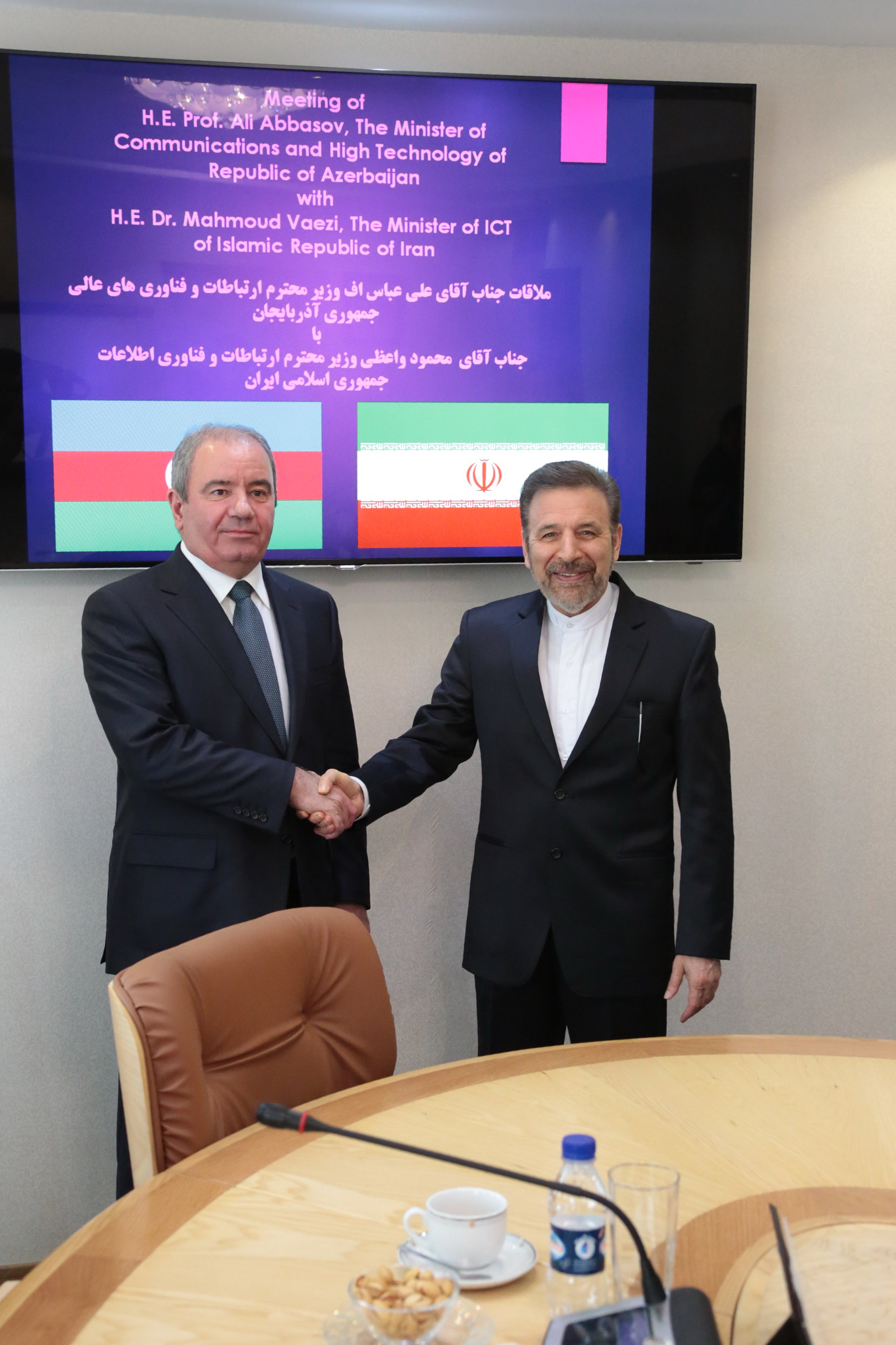 دیدار وزیر ارتباطات و فناوری اطلاعات ایران با وزیر ارتباطات و فناوری های عالی جمهوری آذربایجان