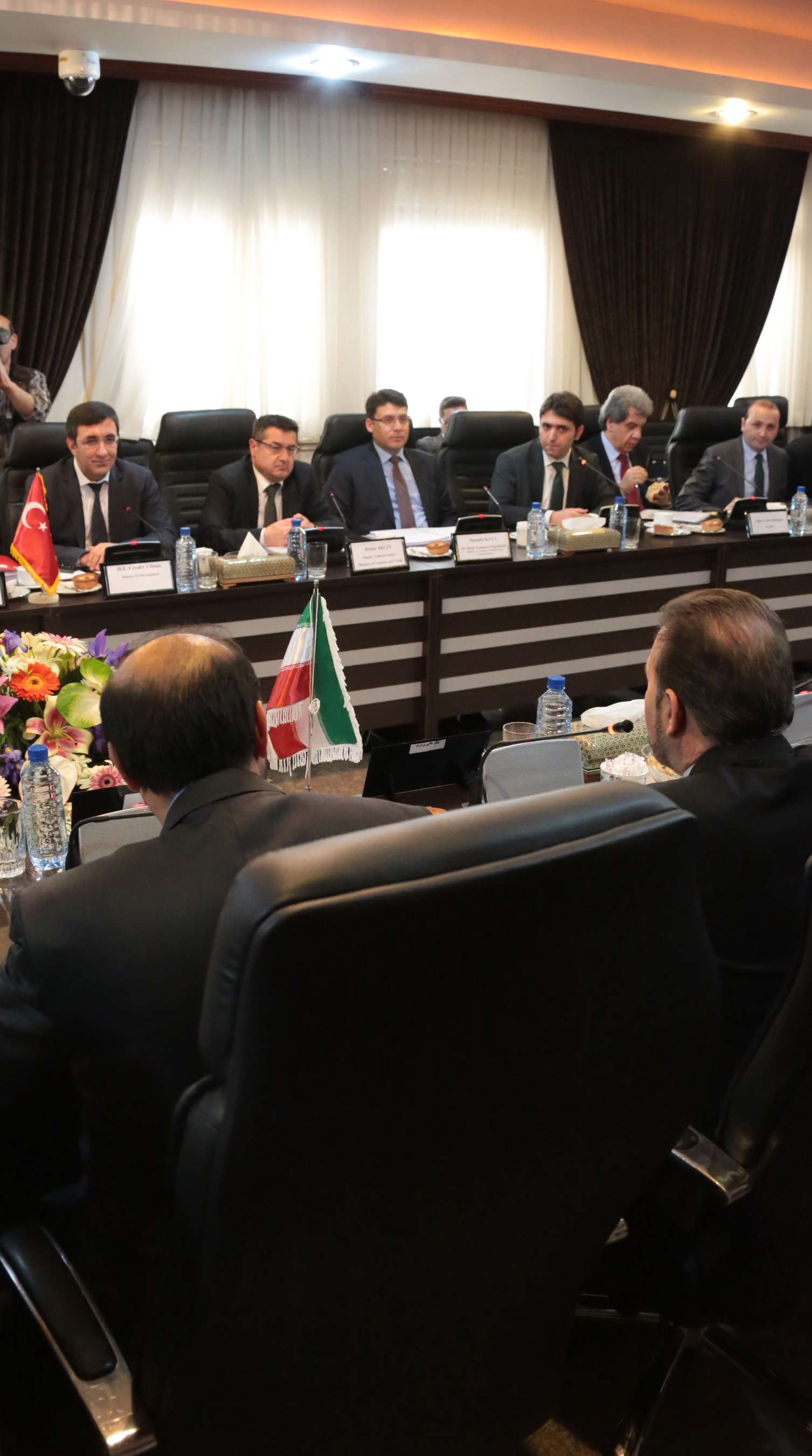 دیدار وزیر ارتباطات و فناوری اطلاعات با وزیر توسعه جمهوری ترکیه در تهران