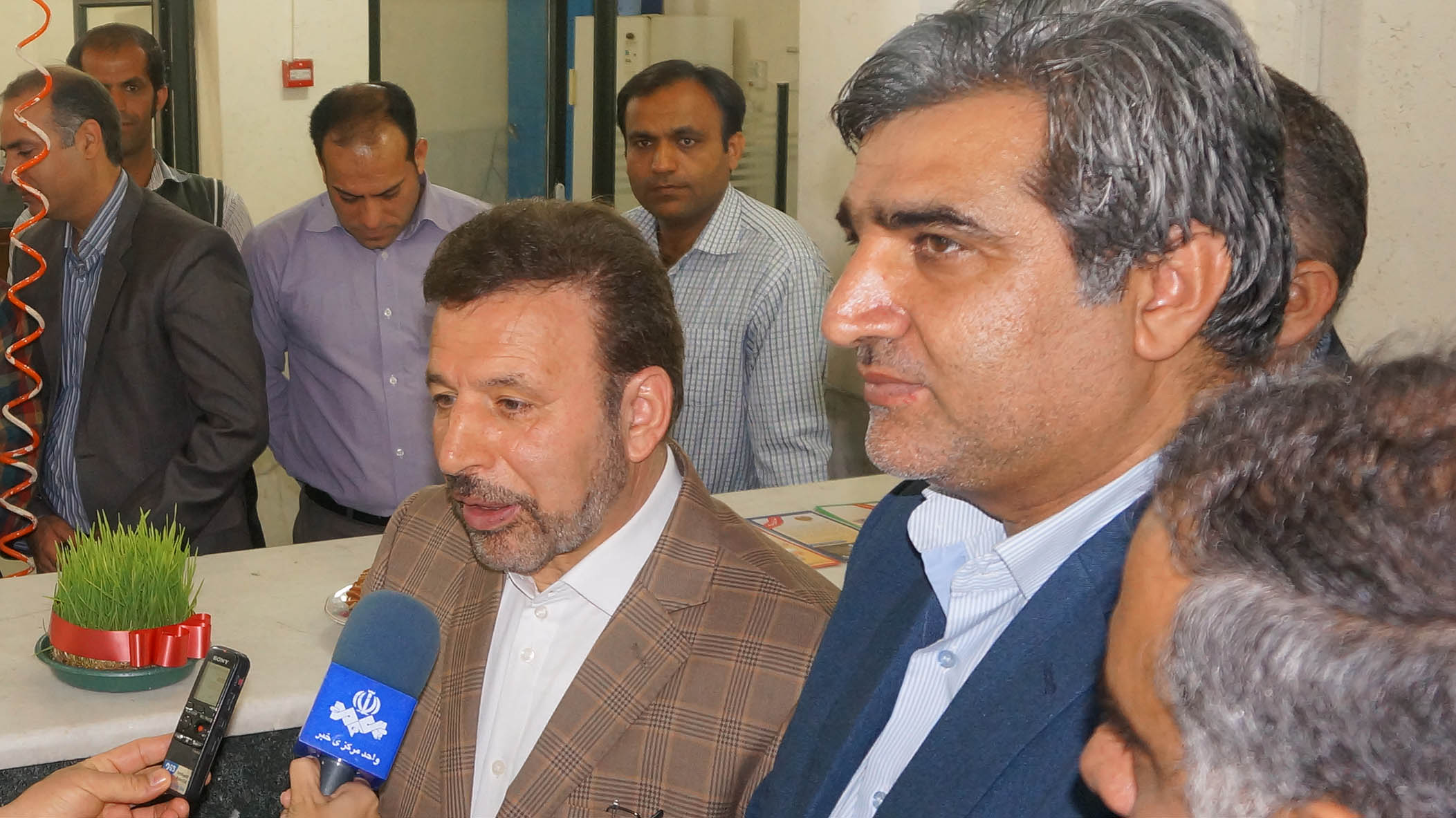 حضور وزیر ارتباطات در روز اول فروردین در بوشهر
