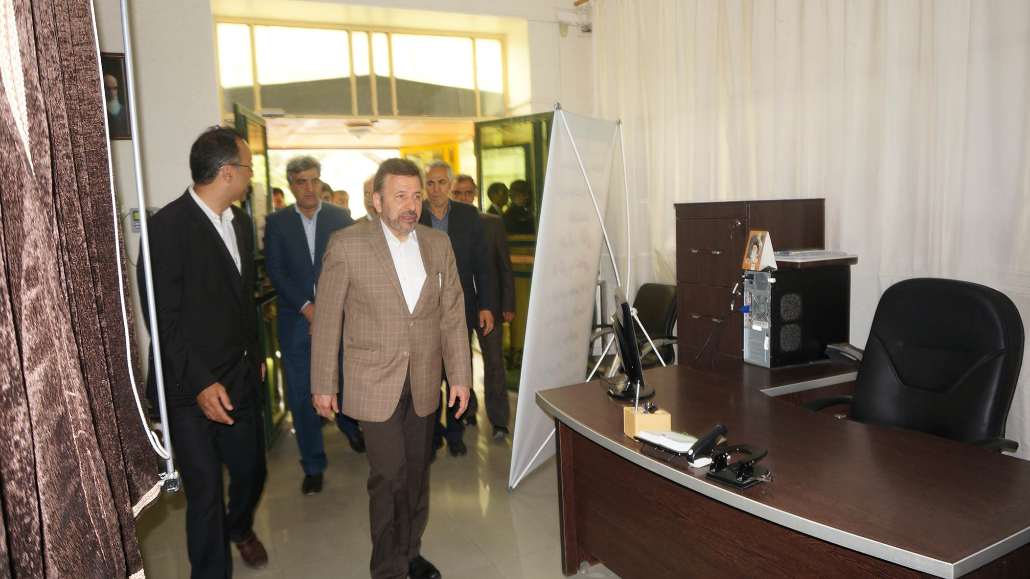 حضور وزیر ارتباطات در روز اول فروردین در بوشهر