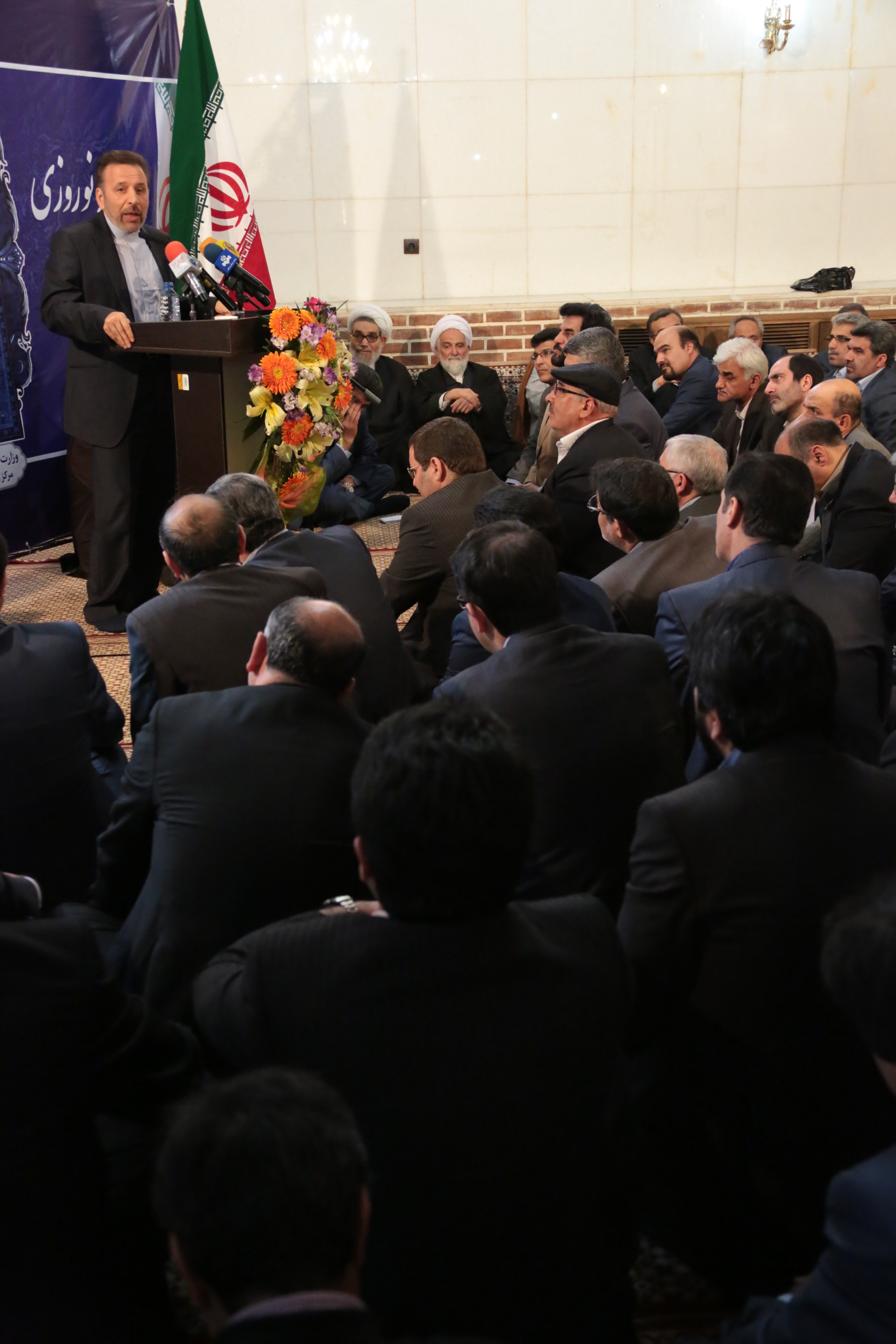 دیدار نوروزی دکتر واعظی با کارکنان وزارت ارتباطات و اصحاب رسانه