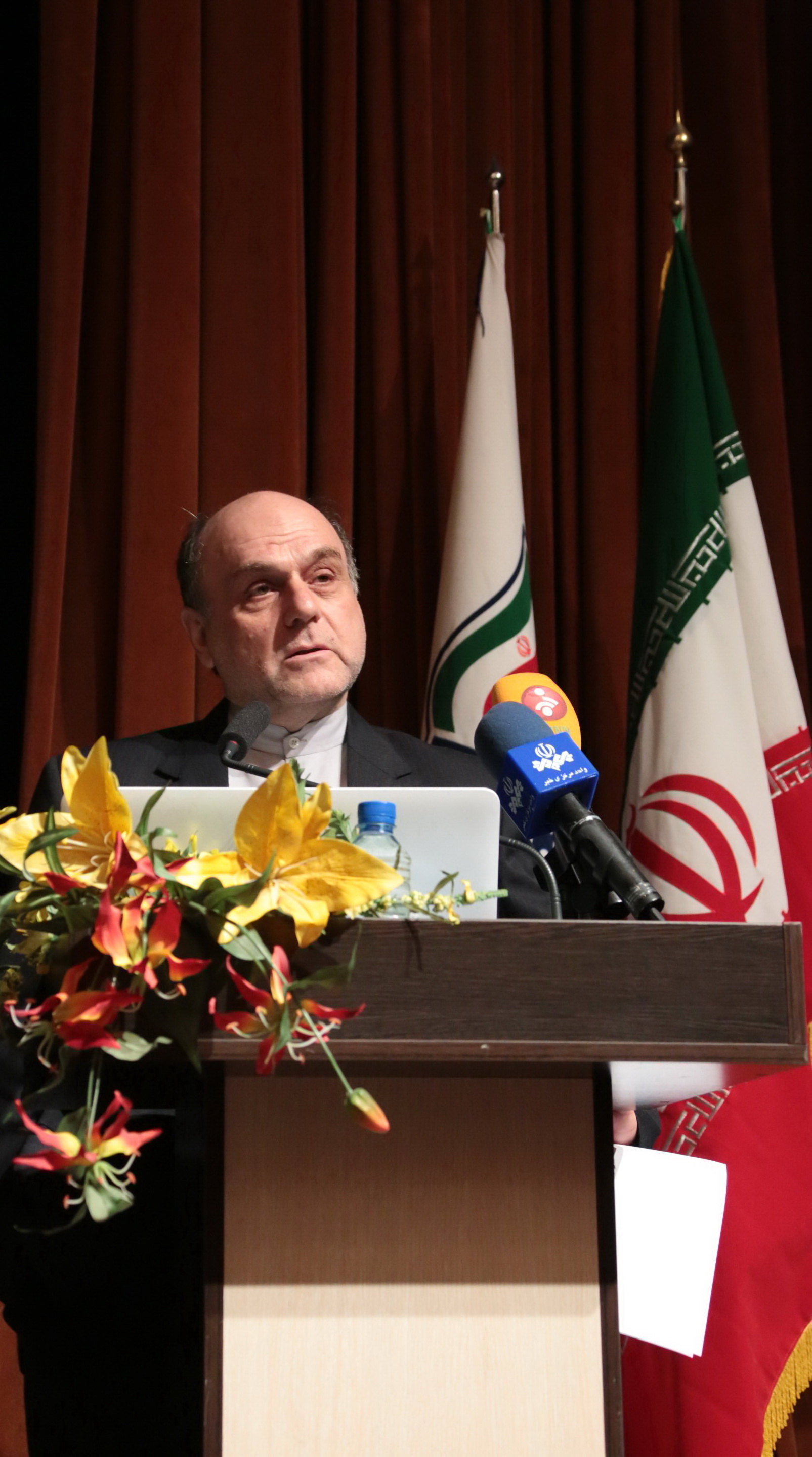 وزیر ارتباطات و فناوری اطلاعات در مراسم معارفه رئیس سازمان فضایی