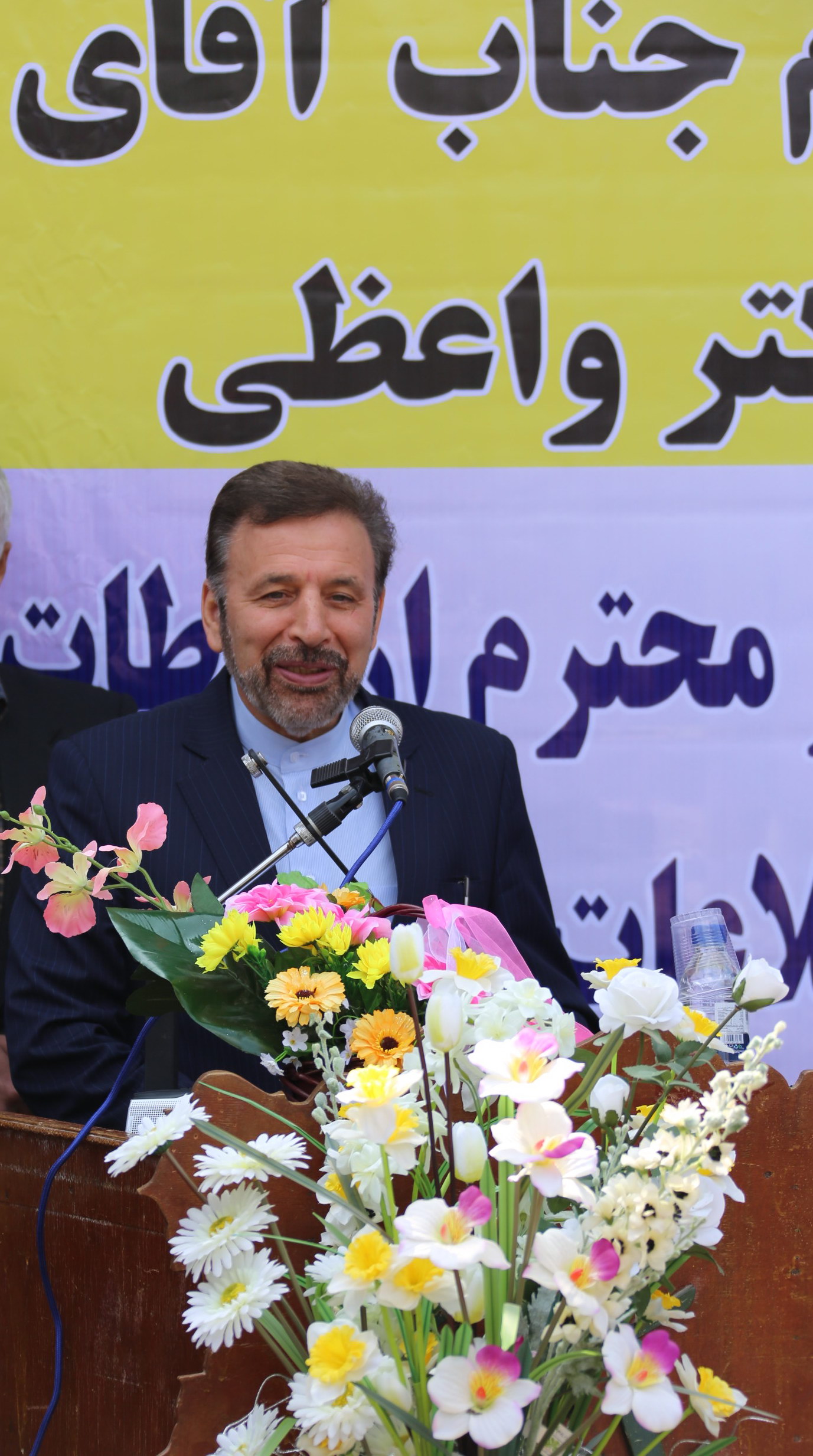 وزیر ارتباطات و فناوری اطلاعات به همراه کاروان تدبیر و امید در استان گیلان