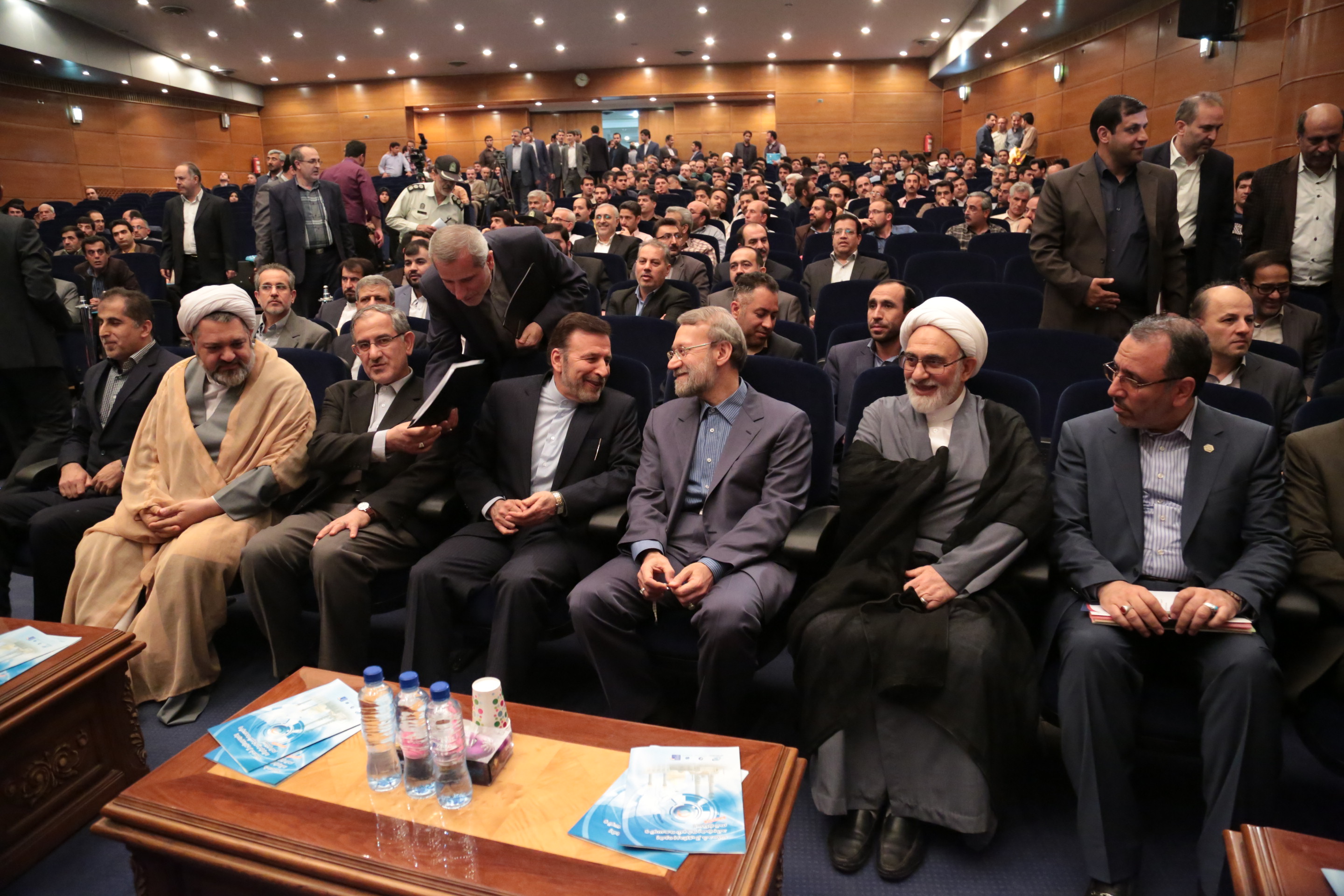 وزیر ارتباطات وفناوری اطلاعات در افتتاح شبکه  پهن بانداستان  قم
