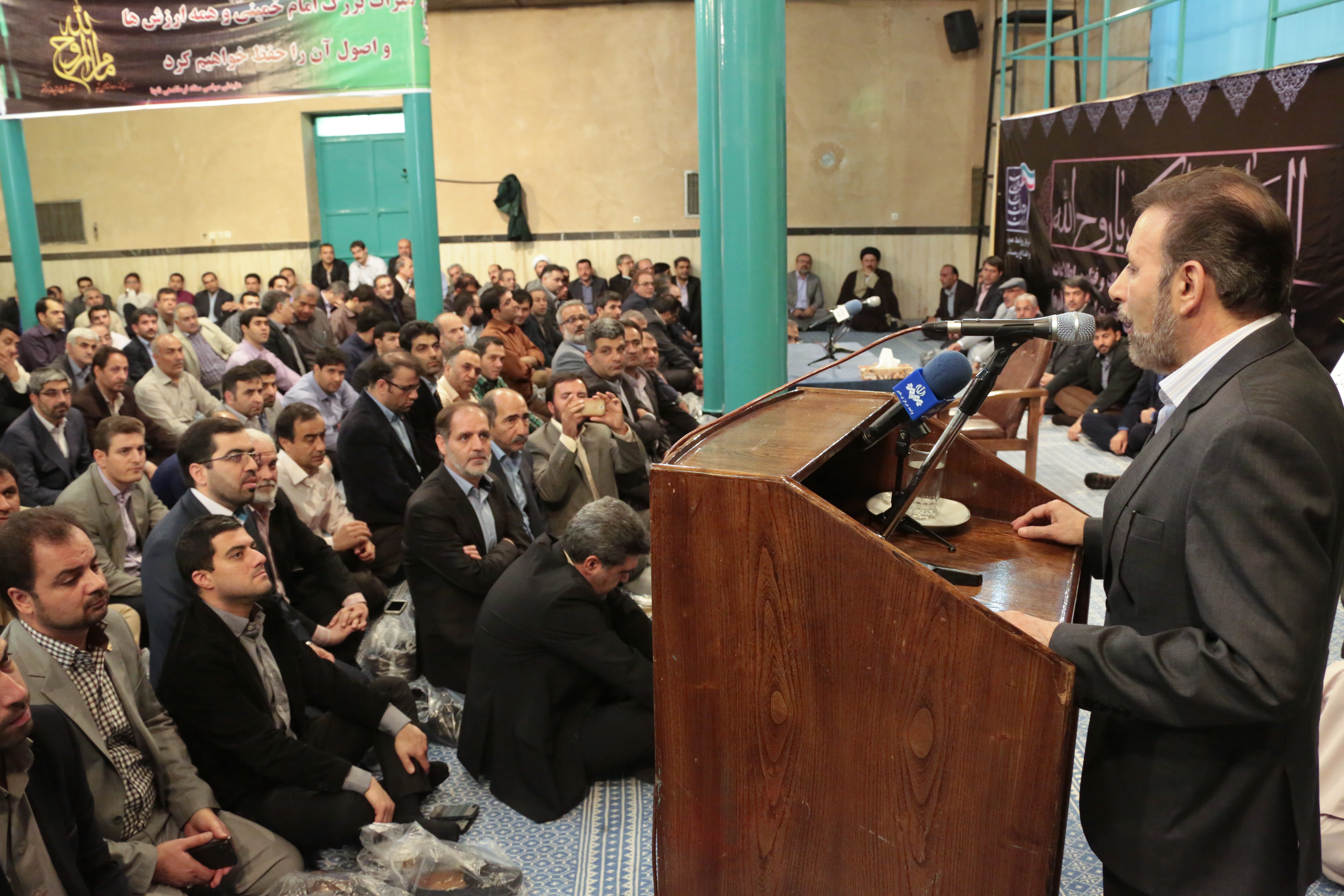 تجدیدمیثاق مسوولان و کارکنان وزارت ارتباطات با آرمانهای امام راحل