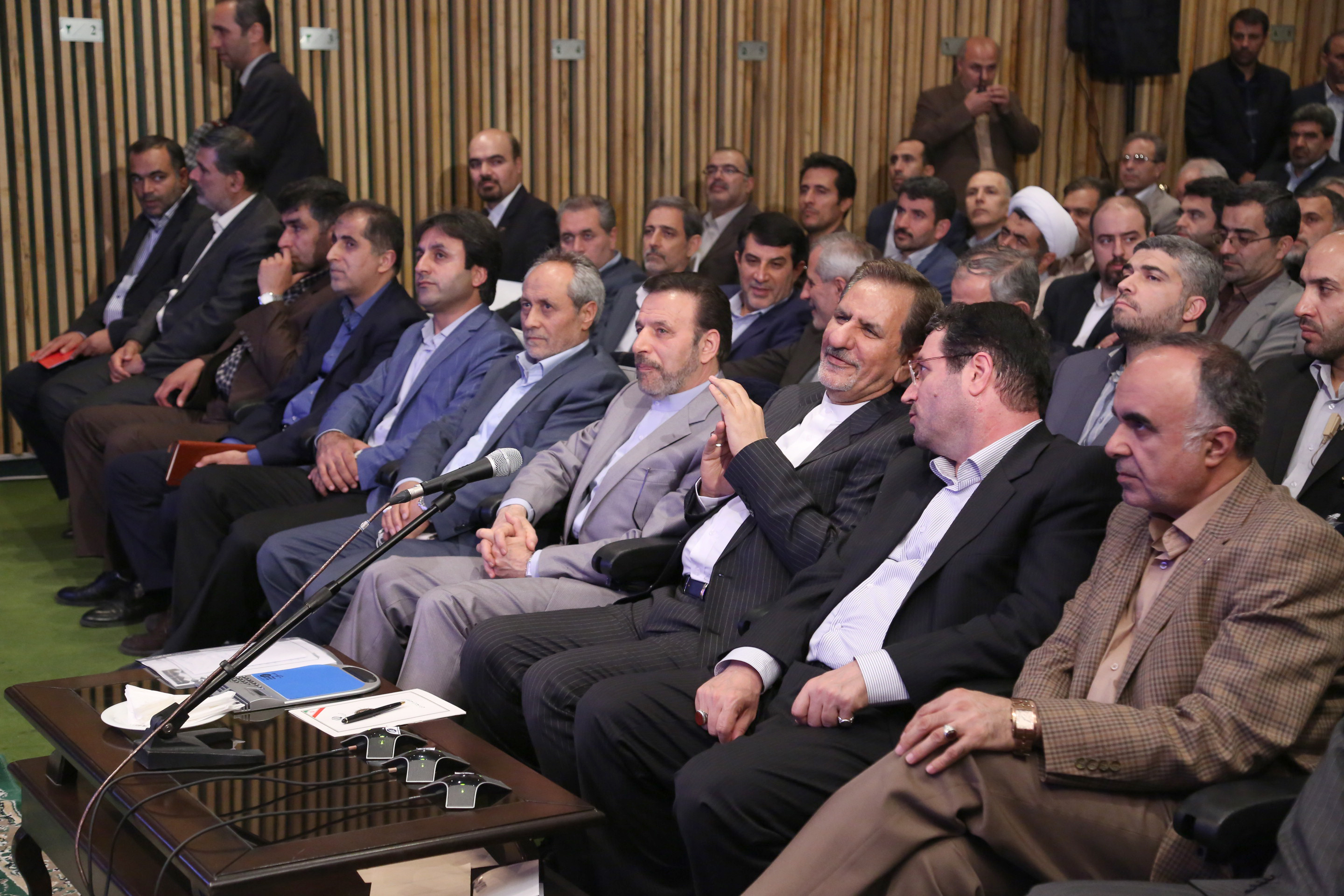 معاون اول رییس جمهور به همراه وزیر ارتباطات در مراسم افتتاح پروژه زیرساختی "تلاش"