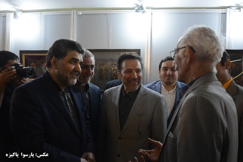 بازدید وزیر ارتباطات و فناوری اطلاعات از نمایشگاه قرآن کریم