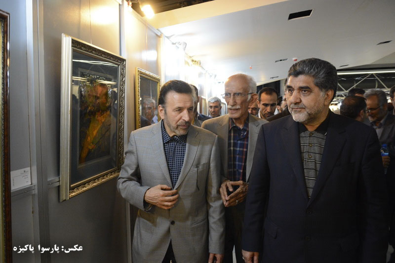 بازدید وزیر ارتباطات و فناوری اطلاعات از نمایشگاه قرآن کریم