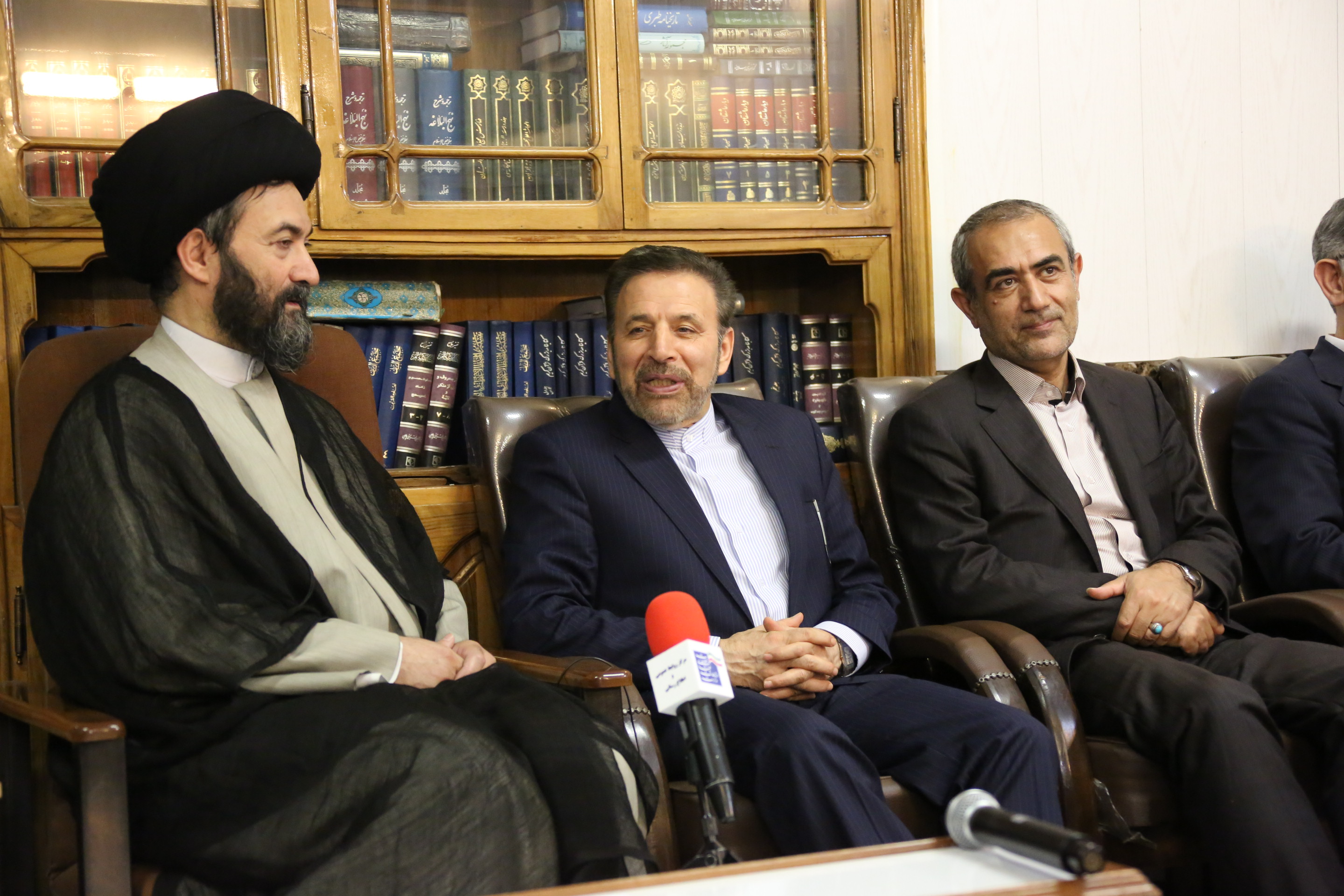 وزیر ارتباطات و فناوری اطلاعات در افتتاح پروژه های ارتباطی استان اردبیل