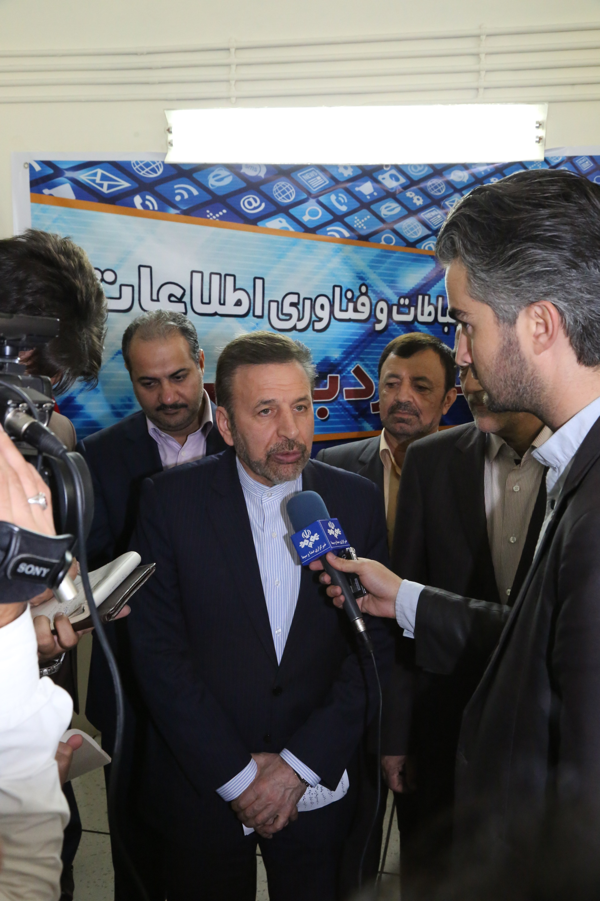 وزیر ارتباطات و فناوری اطلاعات در افتتاح پروژه های ارتباطی استان اردبیل