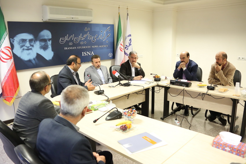 وزیر ارتباطات در بازدید از خبرگزاری ایسنا