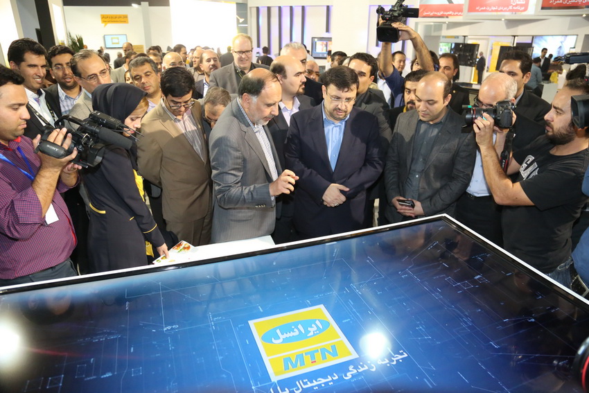 افتتاحیه نمایشگاه تلکام 2015
