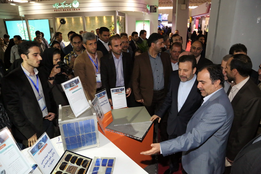 بازدید وزیر ارتباطات از تلکام 2015