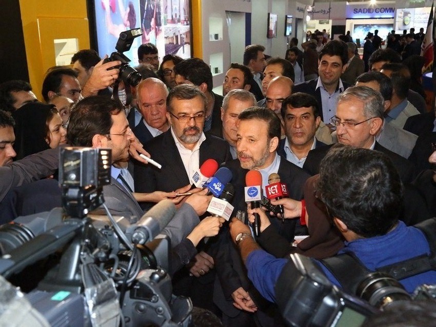 بازدید وزیر ارتباطات از تلکام 2015