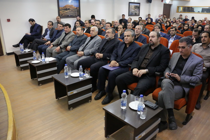 مراسم آغاز سال تحصیلی 95 - 94 دانشکده علمی کاربردی پست و مخابرات