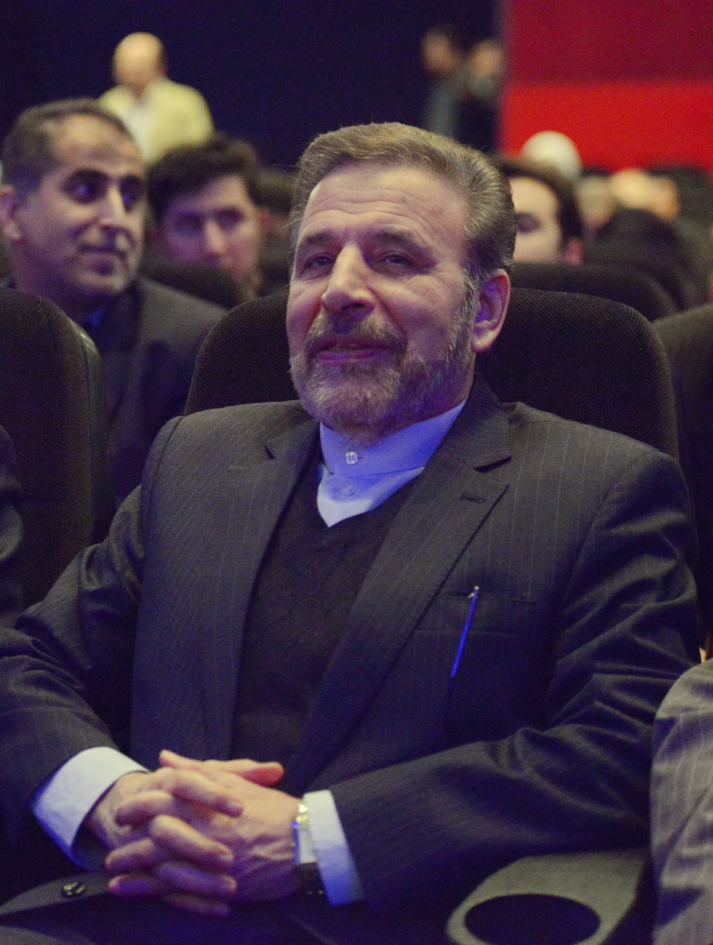 آغاز اکران «شاهزاده روم» با حضور وزیر ارتباطات