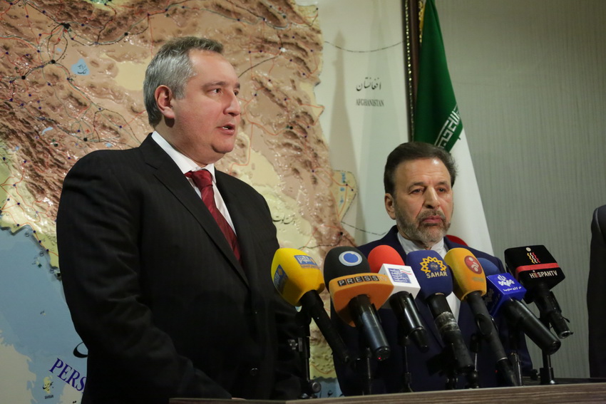 دیدار دکتر واعظی با معاون نخست وزیر روسیه