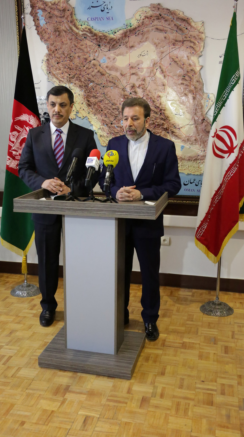 دیدار دکتر واعظی با وزیر مخابرات و فناوری اطلاعات افغانستان