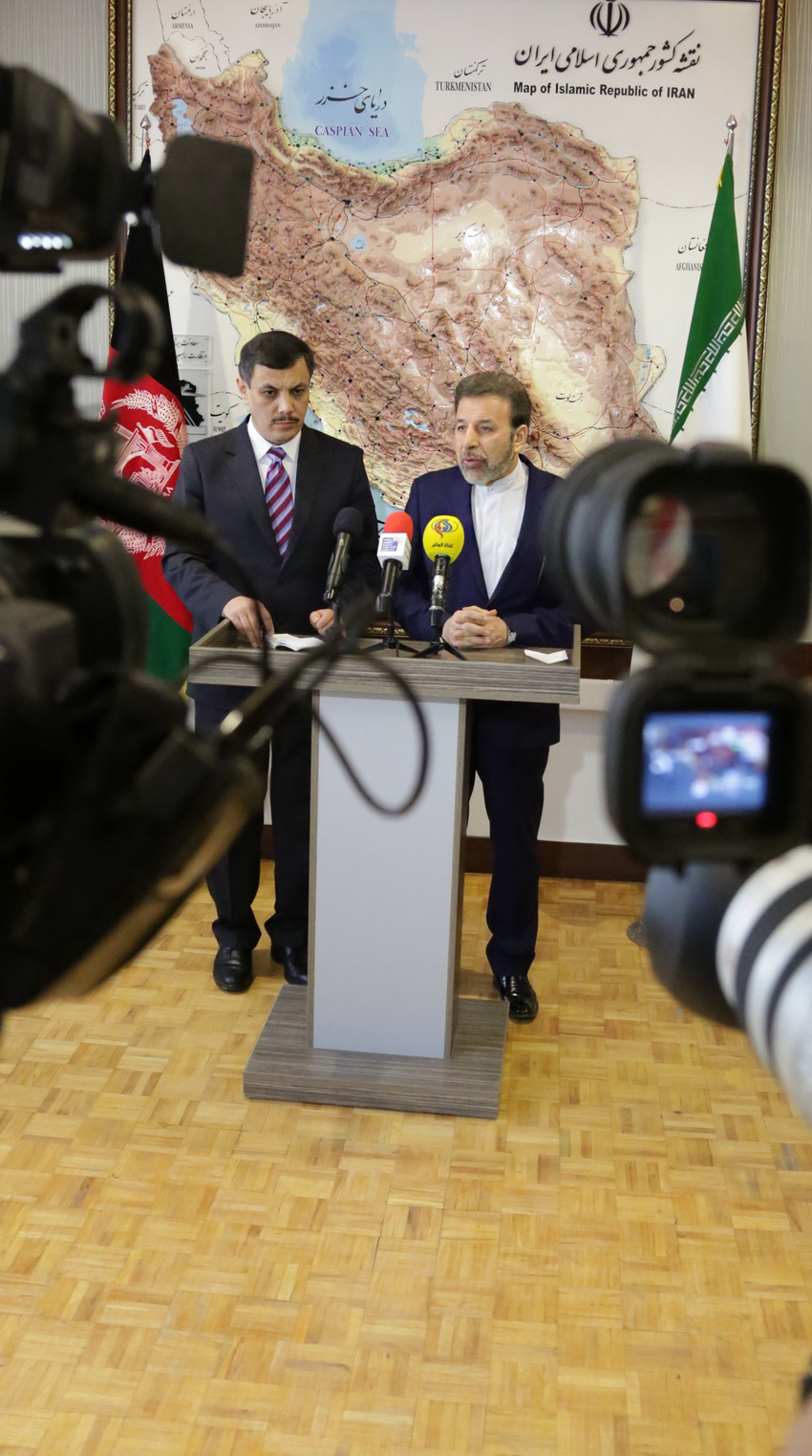 دیدار دکتر واعظی با وزیر مخابرات و فناوری اطلاعات افغانستان