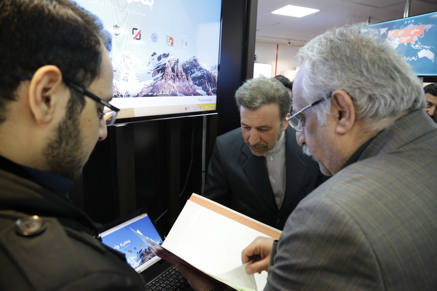 بازدید دکتر واعظی از گمرک جمهوری اسلامی ایران