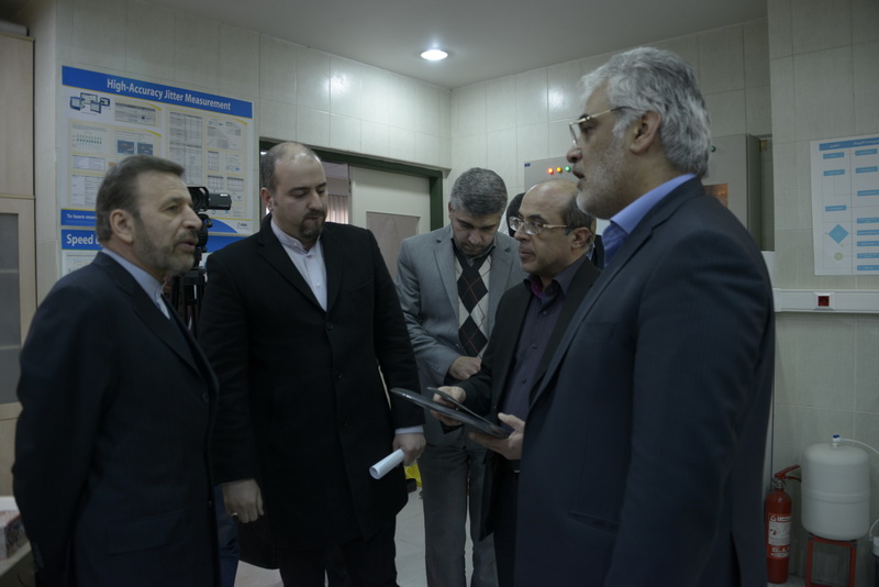 بازدید دکتر واعظی ازدانشگاه شهید بهشتی و پژوهشکده ها