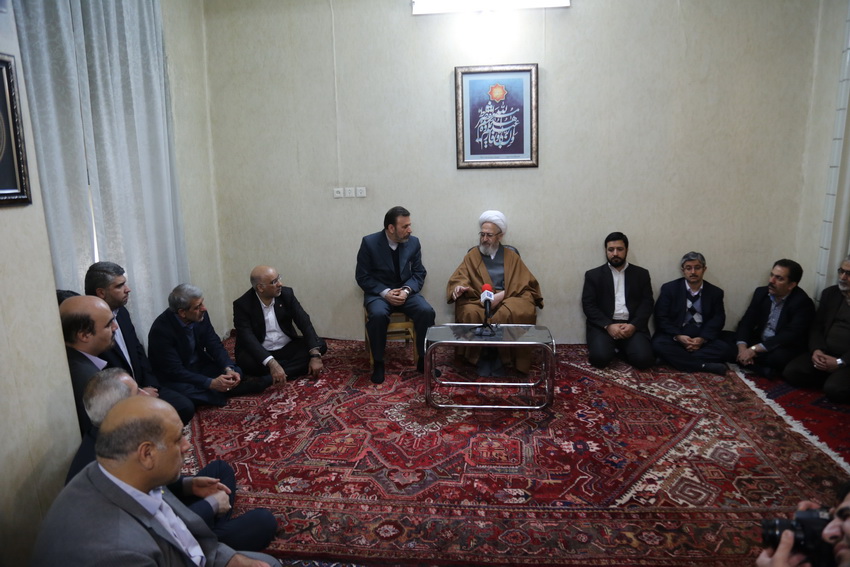 سفر دکتر واعظی به استان قم