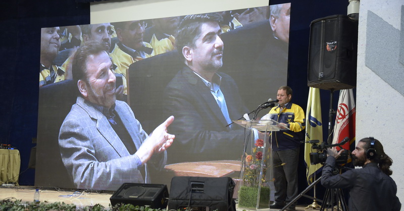 دکتر واعظی درجمع نامه رسانان شرکت پست