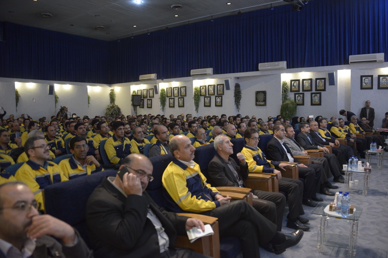 دکتر واعظی درجمع نامه رسانان شرکت پست
