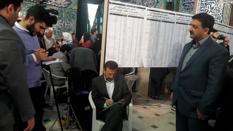 حضور دکتر واعظی در انتخابات و بازدید از وزارت کشور