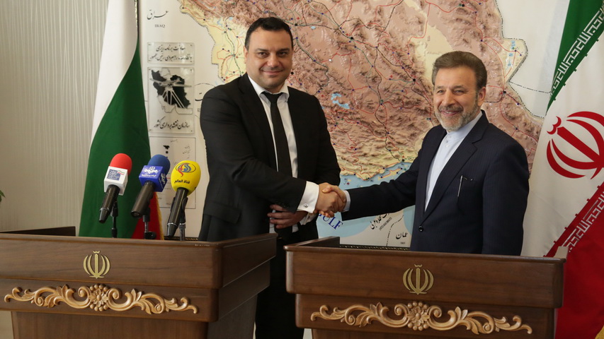 دیدار دکتر واعظی با وزیر حمل و نقل و ارتباطات بلغارستان