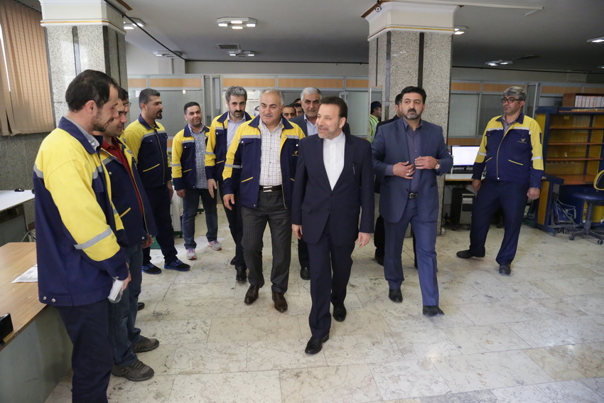 بازدید دکتر واعظی از منطقه پستی پانزده