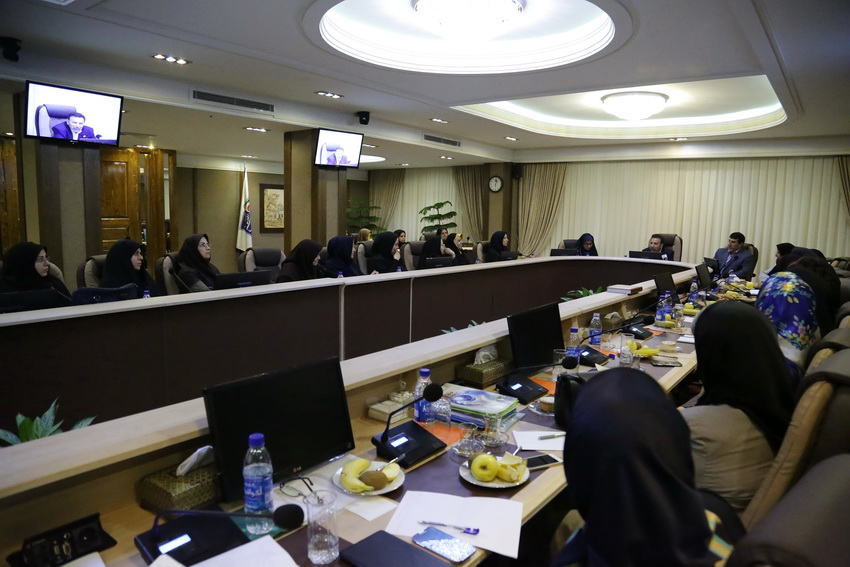 هم اندیشی مقام عالی وزارت با انجمن زنان کارافرین و مدیران و مشاوران وزارت