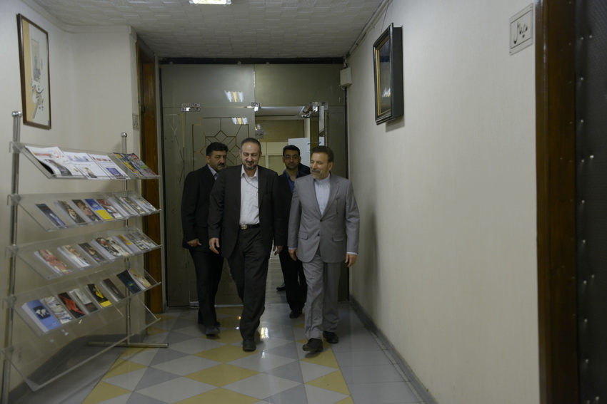 بازدید دکتر واعظی از تحریریه روزنامه ایران