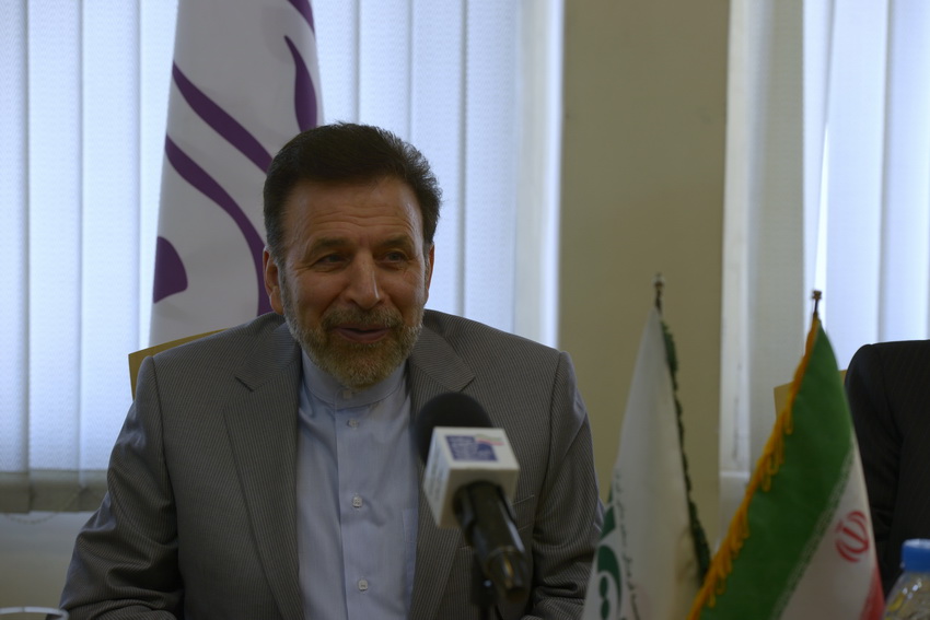 بازدید دکتر واعظی از تحریریه روزنامه ایران