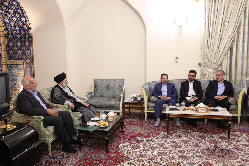 سفر دکتر واعظی به استان خراسان